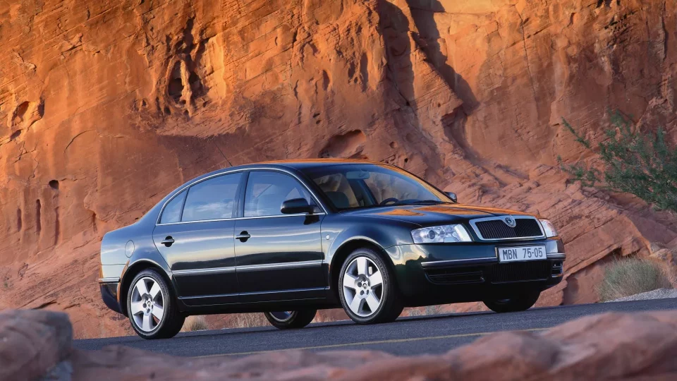 Škoda Superb první generace (2001 - 2008) uchvátila nejen české zákazníky