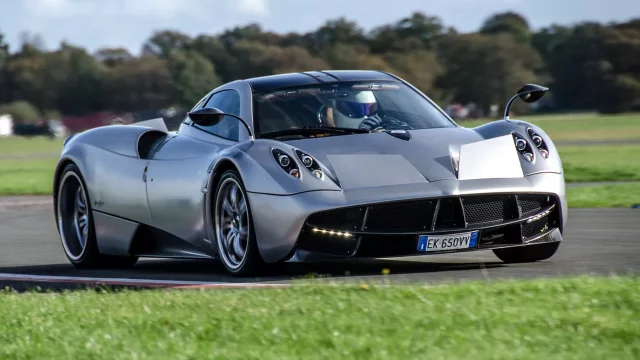 Italský výrobce hypersportů změní image. Plánuje vývoj praktičtějšího modelu