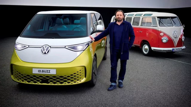 Designér, který nechvalně „proslul“ faceliftem Octavie, stvořil nástupce legendární dodávky. Co o ní říká?