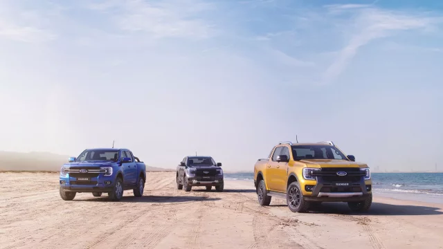 Ford Ranger nové generace přináší hi-tech funkce, lepší užitné vlastnosti a naftovou V6