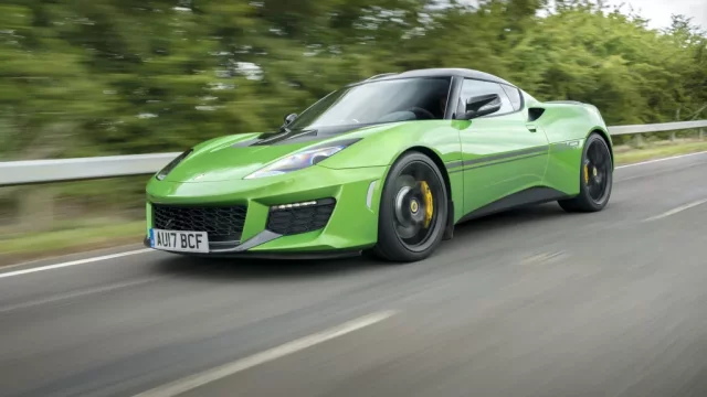 Lotus už zase chystá velké změny. V roce 2020 představí nové auto