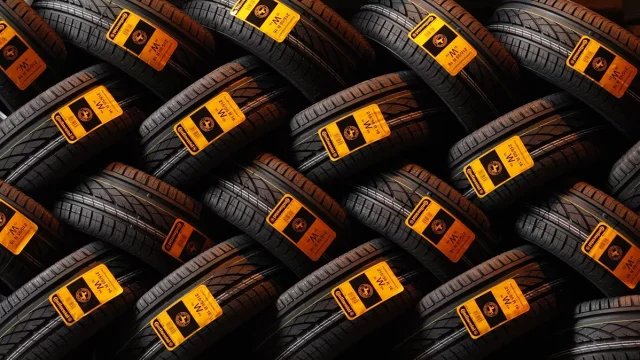 Continental vyrobil 400 milionů osobních pneumatik. Jubilejní kus vznikl dokonce v Česku