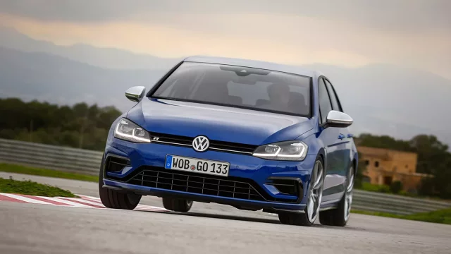 Volkswagen Golf R oficiálně končí! Nástupce dorazí s novou generací modelu