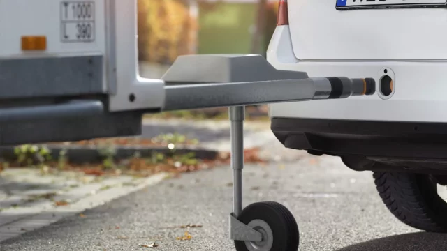 Připojení přívěsného vozíku zvládne úplně každý. Funguje totiž automaticky