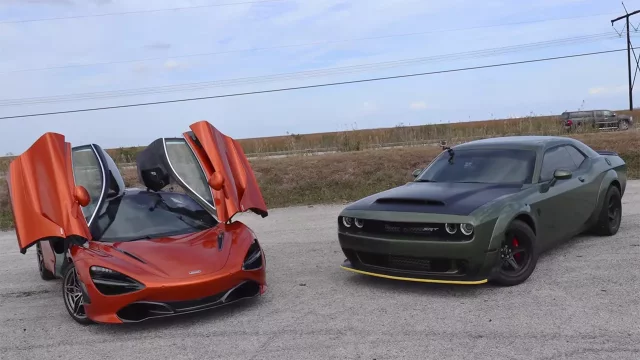 McLaren 720S vs. Dodge Challenger Demon: Dokáže otesánek porazit supersport?