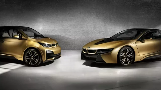 BMW i8 a i3 Starlight Edition: České unikáty jdou do dražby na dobrou věc. Vyvolávací cena vás odrovná!