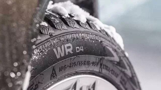 Zimní pneu: Test odhalil nejlepší i nejhorší běžné obutí na Škodu Octavii