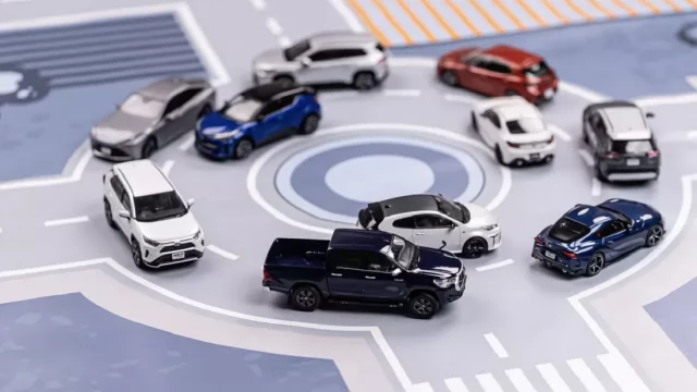 Jízda po kruhovém objezdu: Co možná nevíte o pravidlech?