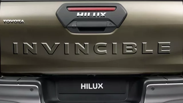 Čeští hasiči dostali nová auta známá tím, že jsou téměř nezničitelná