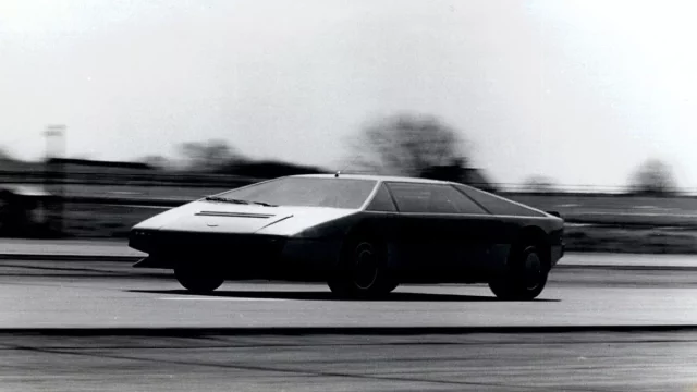 Britové po 40 letech zkusí překonat rychlostní rekord, který jim tehdy nevyšel