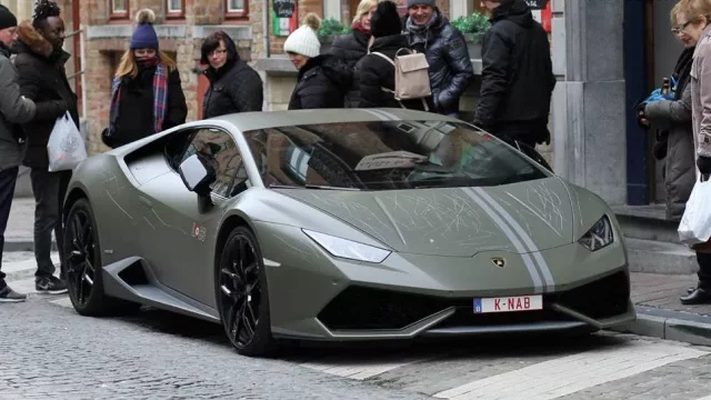 Lamborghini Huracán ve vzácné edici Avio zničili vandalové. Přerazit je nestačí...