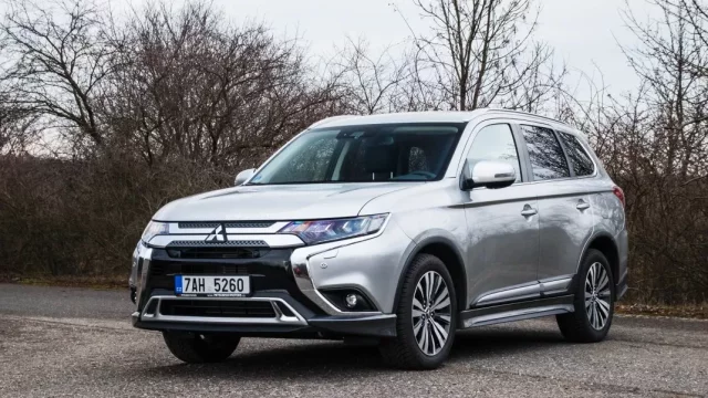 Mitsubishi Outlander 2.0 MIVEC: Praktický společník