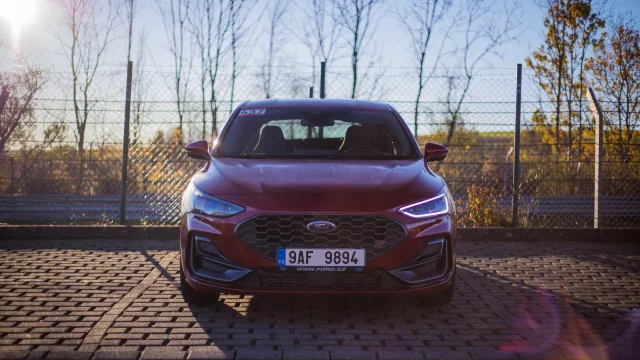 Test Ford Focus ST 2.3 EcoBoost na Nordschleife: V nejlepší kondici