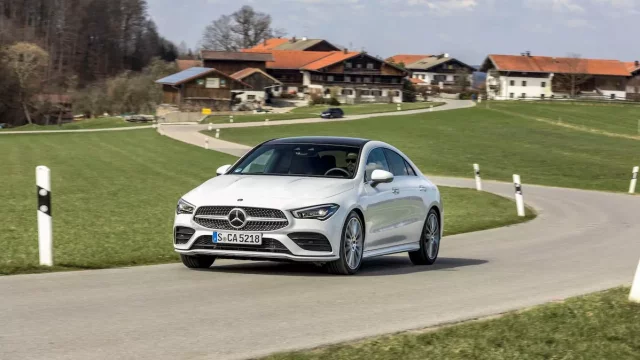 Mercedes-Benz CLA Kupé: Dravá hračka pro mladé (první jízdní dojmy)