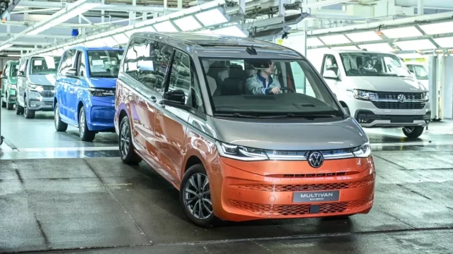Volkswagen Multivan se už začal vyrábět v Hannoveru