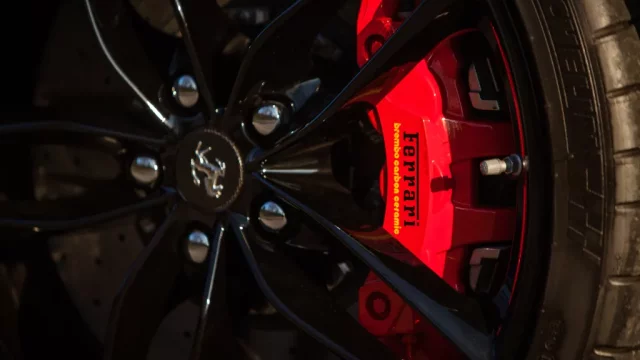 Ředitel Ferrari nedodržel slovo. Čeká ho tedy trest smrti?