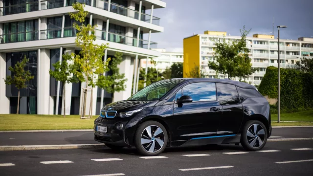 Test ojetého BMW i3 94 Ah: Elektrický revolucionář stále v plné parádě