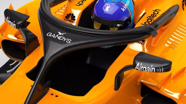 McLaren, žabky a závody F1 – co má tahle kombinace společného?