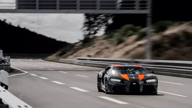 Bugatti Chiron by zvládlo až 515 km/h. Stačí jeden malý „podvůdek“