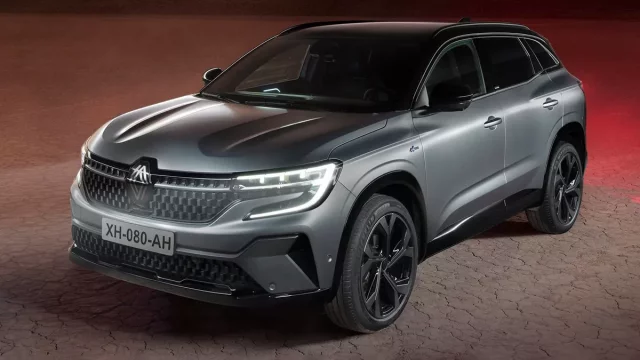 Renault pozastavuje svou průmyslovou činnost v Rusku