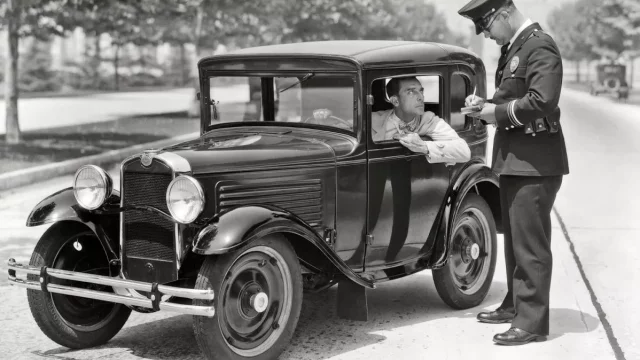 Zaplatíte na místě, pokuta bude třetinová. Slovensko zavádí nový systém pokutování