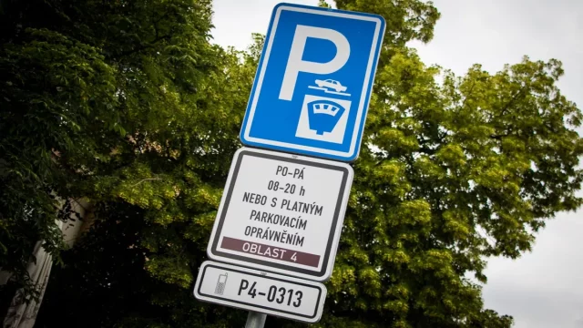 Doprava v Praze se výrazně prodraží. Hřib odhalil plány v parkování