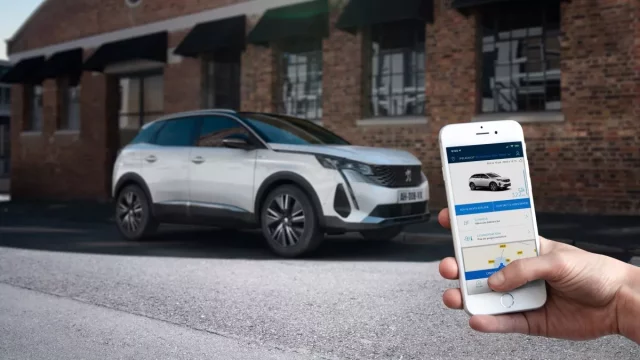 Auto spojené přes aplikaci: Konektivní služby usnadňují každodenní používání vozu