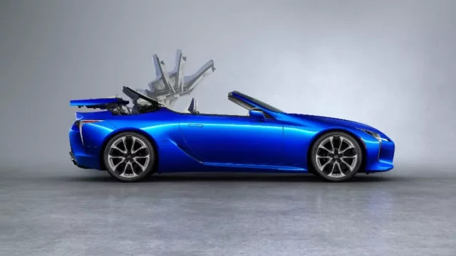 Lexus vyrobil svoji první látkovou střechu. Proč nezvolil dnes módní pevnou střechu?