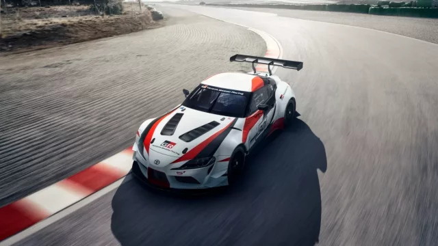 Toyota Supra se představí v polovině ledna 2019 na autosalonu v Detroitu