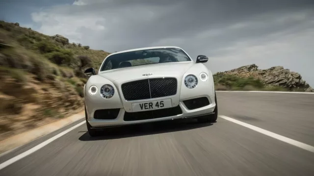 Jaká auta jsou nejoblíbenější mezi fotbalisty? Jejich výběr překvapí