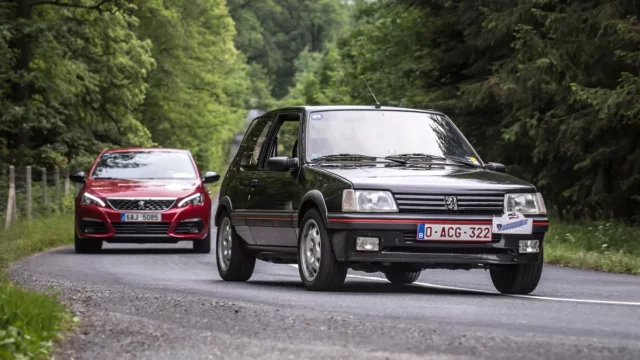 Peugeotem 308 GT na International L'Aventure Peugeot Meeting: Vyrazili jsme na úžasný sraz veteránů