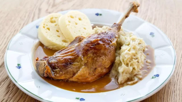 Tradice je tradice, i když letos z gauče, nese se Východní Moravou