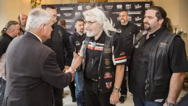 Harley-Davidson podporuje k oslavám 115. let americké velvyslanectví