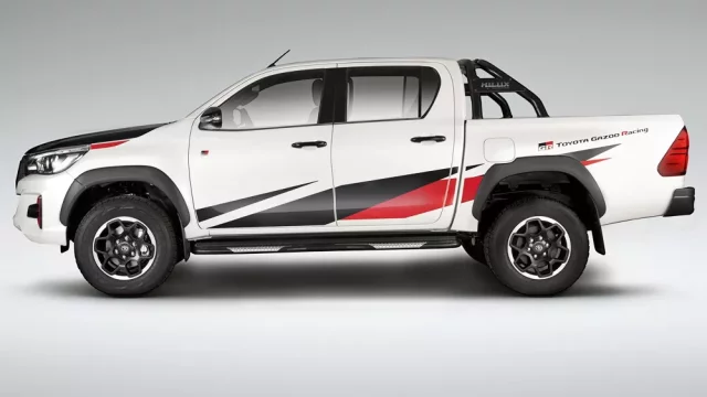 Toyota představuje nejnovější hračku od ostré divize Gazoo Racing. Terénní pick-up!