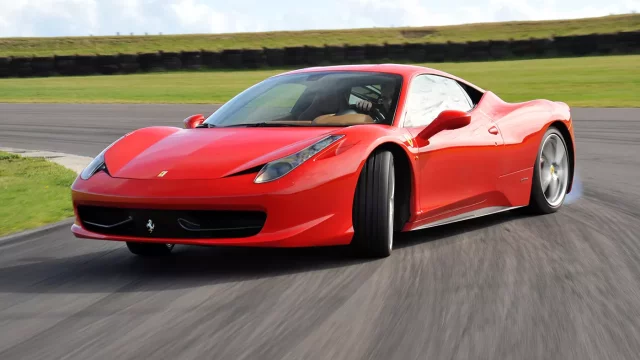 Ferrari 458 s manuální převodovkou? Američané udělají to, co si Italové nikdy nepřáli!