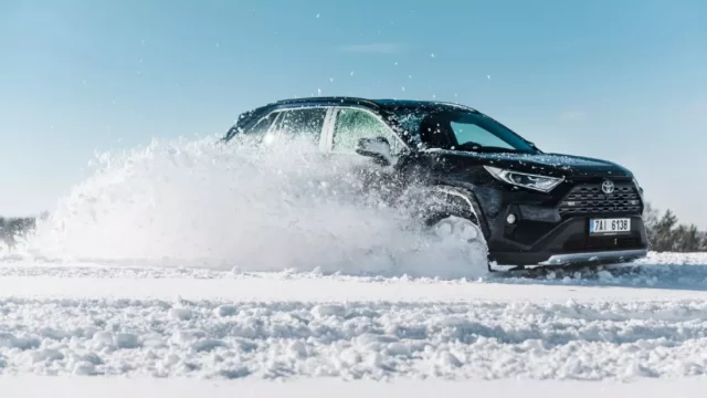 Experti poradí, kdy a jak připravit auto na zimu