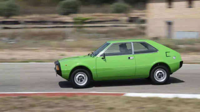 Španělé ukazují, že už 70 let umějí stavět atraktivní kupátka