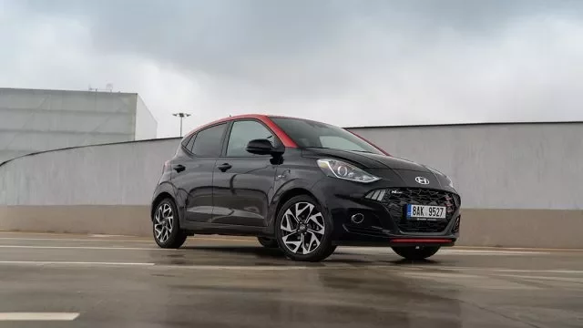 Přehled nejlevnějších aut v Česku: Těchto pět modelů se i v době zdražování drží pod 300 tisíc korun