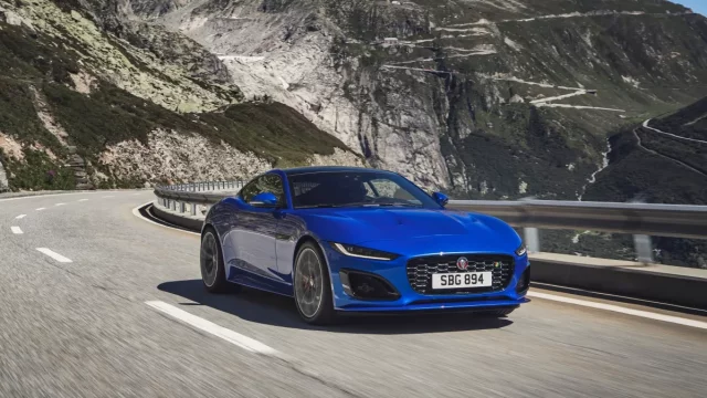 Jaguar F-Type po faceliftu ztratil úžasný šestiválec, V8 naštěstí stále žije