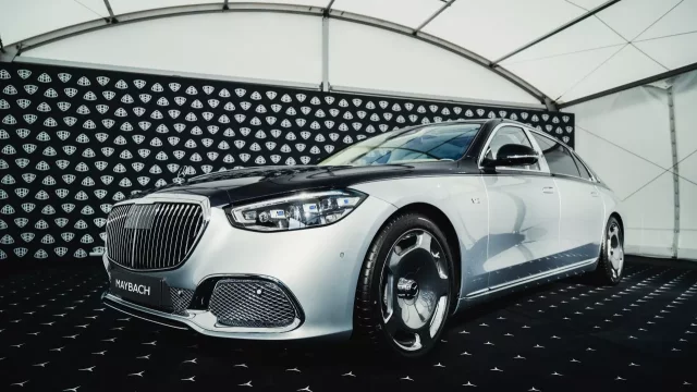 Mercedes bude dražit auto za 8,4 milionu, výtěžek půjde na Fond ohrožených dětí