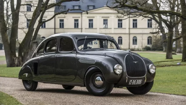 Škoda patří mezi neznámé průkopníky aerodynamiky. Model 935 Dynamic slaví 85 let