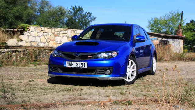 Za volantem legendy: Subaru Impreza WRX STI (2008)