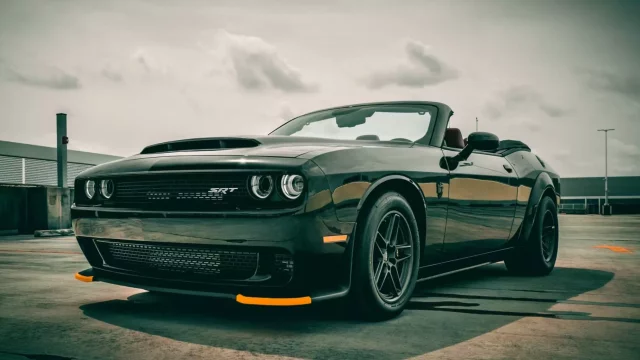 Dodge Challenger SRT Demon 170 se vyrobil i jako kabriolet. Stojí 5,5 milionu