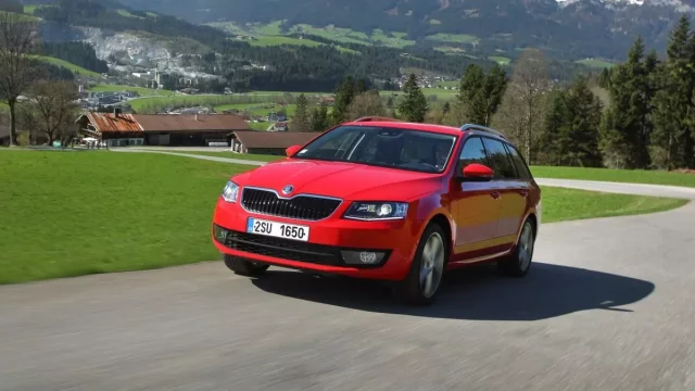 O nejoblíbenější ojeté rodinné vozy bude před dovolenými zvýšený zájem