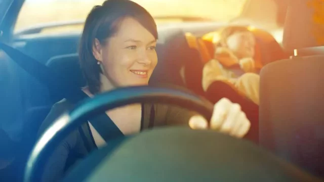 Chůvička zajišťující bezpečnost při řízení