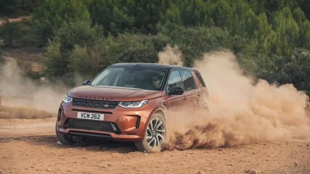 Land Rover Discovery Sport: Změny vydají na novou generaci (první jízdní dojmy)