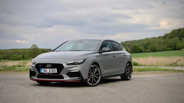 Test Hyundai i30 Fastback N 2.0 T-GDI: Závoďák pro každý den