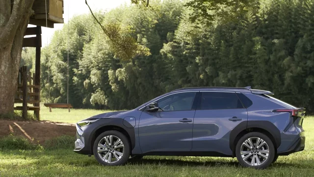 Subaru představuje svoje první elektrické auto