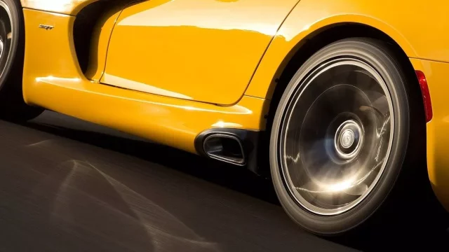 Dacia má netypický výfuk jako americké muscle cary, nezní vůbec špatně