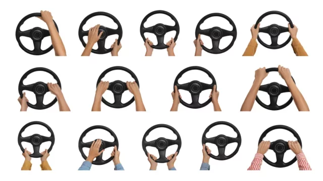 Víte, jak správně držet volant?